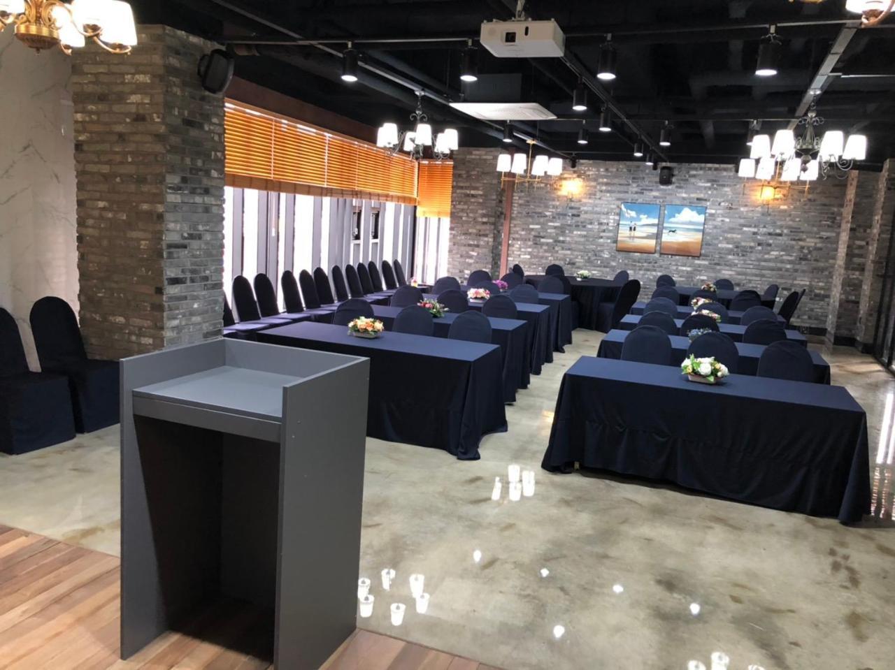 Royal Hotel Jeongeup Esterno foto