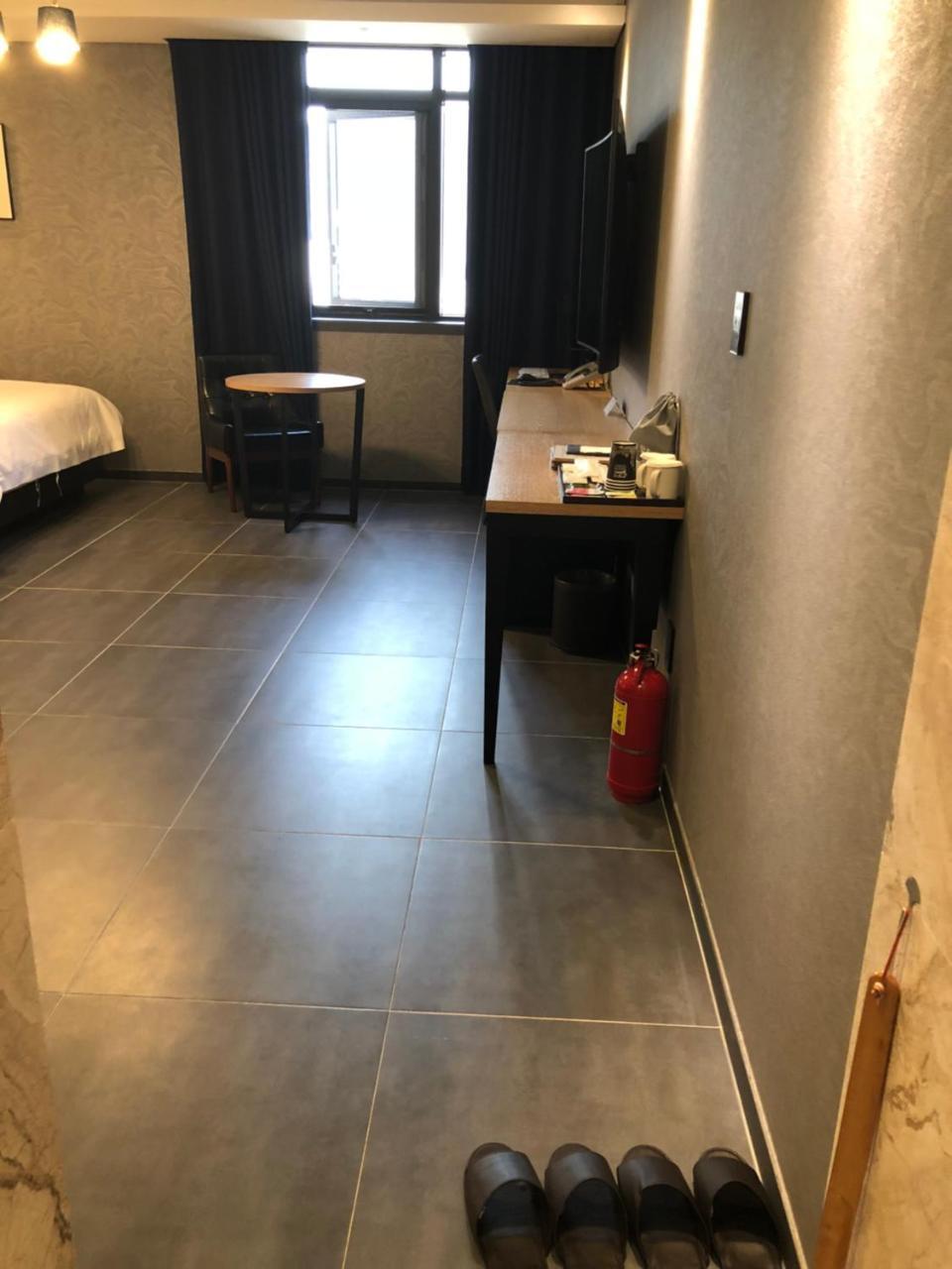 Royal Hotel Jeongeup Esterno foto